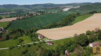 POLOSAMOTA / MOBILNÝ DOM s POZEMKOM 828m2, PODBRANČ - 3