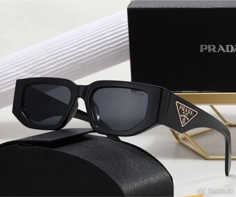 PRADA- (slnečné okuliare) - 3
