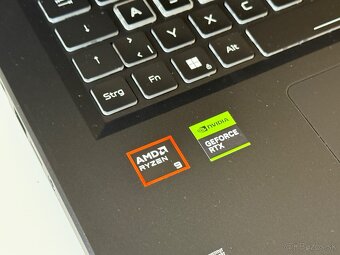 Acer Nitro 17/ RTX 4060, 32gb ram, 1TB / Čisto nový / Záruka - 3