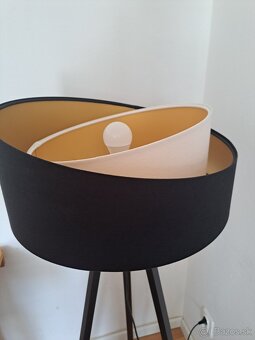 Stojaca lampa - 3