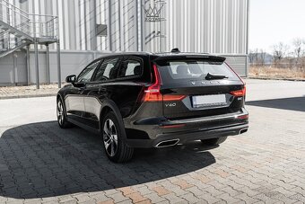 Volvo V60 Cross Country CC B4 145kW 4x4 DPH - 3
