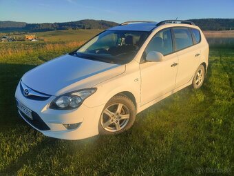 Hyundai i30 1.4i CVVT - 3