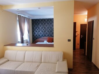 December: 2izb byt so zariadením + parkovaním, Záhradnícka - 3