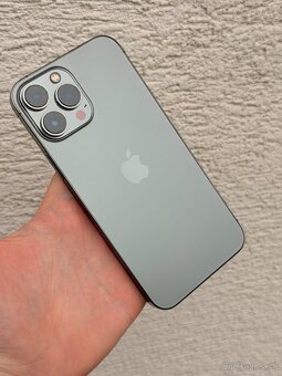 Apple iPhone 13 Pro Max 256GB Graphite - 3