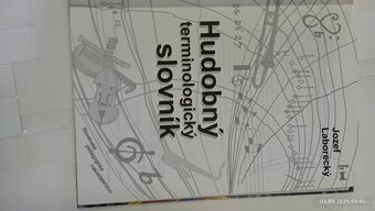 HUDOBNY TERMINOLOGICKY SLOVNIK - 3