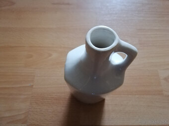 Stará nádoba - Ditmar Urbach - 3