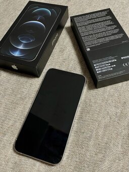 Apple iPhone 12 Pro Silver - 512GB - 3