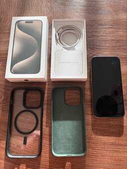 Predám iPhone 15pro 256gb - 3
