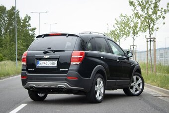 Chevrolet Captiva 2.2 D 4x4 7 MIEST, SK auto - 1.M - 3