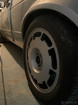 Disky Pirelli R15 - 3