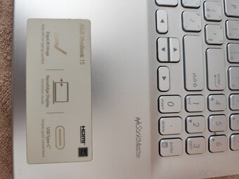 Asus Vivobook15 SSD256 - 3