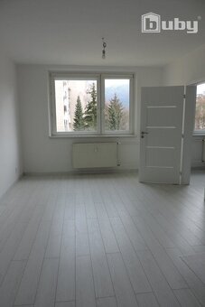 PREDAJ 2 IZBOVÝ BYT S BALKÓNOM, STRED POVAŽSKÁ BYSTRICA - 3