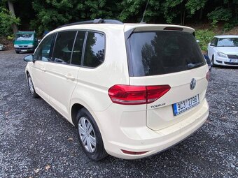 Volkswagen Touran 2.0TDI 81kW automat DSG 7 míst klima - 3