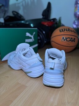 Biele tenisky Nike M2K Tekno - 3