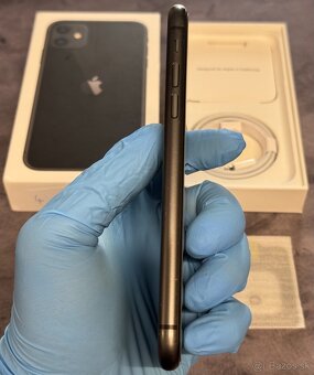 Apple iPhone 11 64GB Black / nová batéria - 3