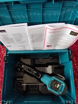 Makita skrutkovač DFR452Z - 3