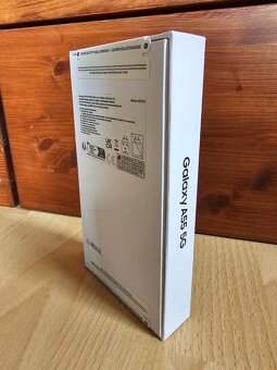 Nový Samsung Galaxy A55 5G 8GB/127GB černá - 3