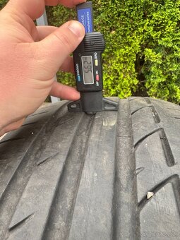 Letné 245/45 R19 Bridgestone Potenza S001 RFT - 3