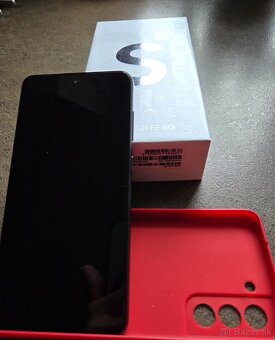 Samsung S21FE - 3