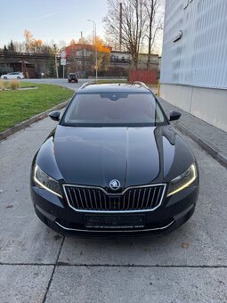 Škoda Superb III 2.0 TDI 140kw 4x4 DSG KEYLESS - 3