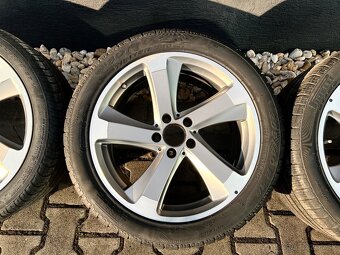 Disky Elektróny Mercedes R18 - 3