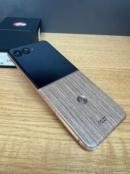 Predám MOTO RAZR 60 ULTRA 16GB/512GB, TOP stav, ZARUKA - 3