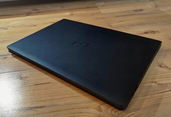 Profi NB Fujitsu Siemens 15,6" FullHD IPS Displej Windows 1 - 3