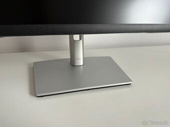 Dell P2422HE 23,8" Professional PIVOT - 3