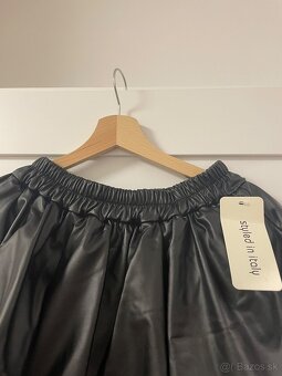 Skort čierna sukňa - 3
