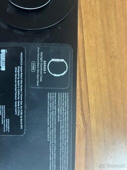 Predám Apple watch 7 (41mm) Nike edition - 3