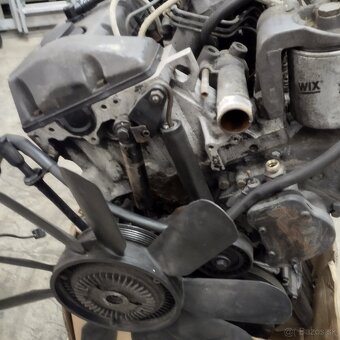 Prodám ND 124 Motor 300 D/83KW - 3