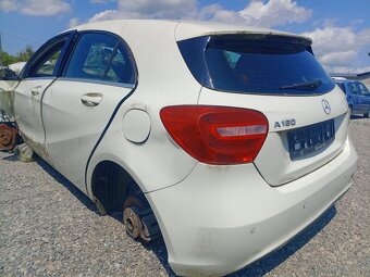 MERCEDES-BENZ A 180 2013 1,6i 90kw - 3