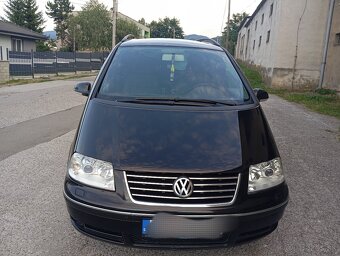 Volkswagen Sharan Facelift 1.9 TDI 96kw rok 2006 - 3
