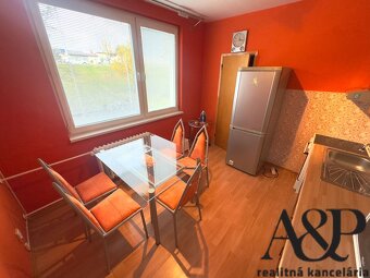 NA PRENÁJOM VEĽKÝ 3 IZB. BYT S LOGGIOU, 84M2, S.JURKOVIČA, S - 3