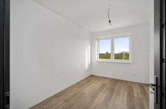 Priestranný 3-izbový byt v novostavbe v obci Mostová - 3