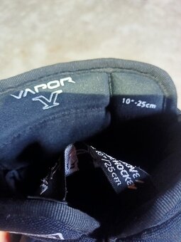 Hokejové rukavice - 3