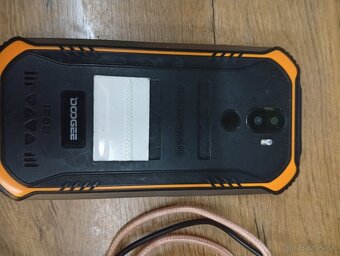 Predám telefón DOOGEE D40 IP68 - 3
