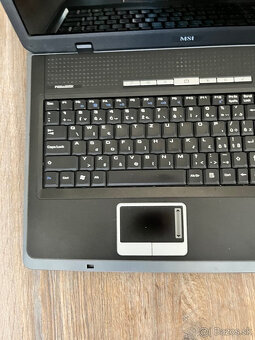 Notebook MSI AMD Turion - 3