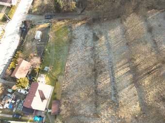 Exkluzívne na predaj pozemok - záhrada 758 m2, Snežnica - 3