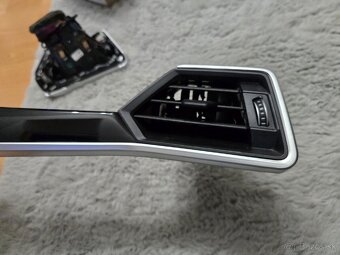 ✨ Predám interiérové lišty s LED podsvietením – BMW G20/G21 - 3