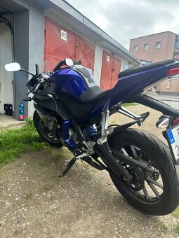 Yamaha YZF-125 - 3