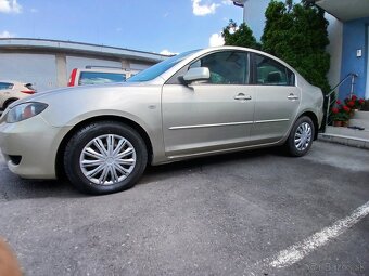 Mazda 3 - 3