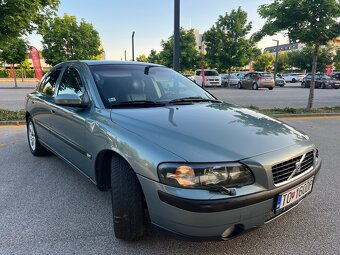 Predám nádherné auto Volvo S60, 2.4 turbodiesel, 2003. - 3