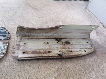 Predám spodné plechy na Jawa 20, 05 pionier - 3