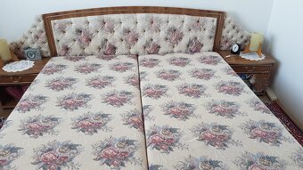 Manželská posteľ + stolíky - 3