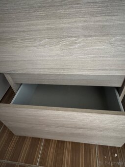 Umyvadlo so skrinkou - 3