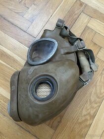 Predam vojenskú plynovú masku - 3