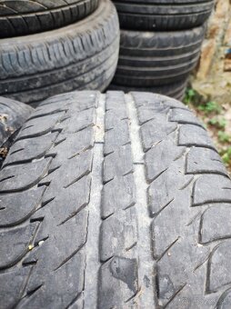 205/60 R16 letné 2 kusy cena 20€ - 3