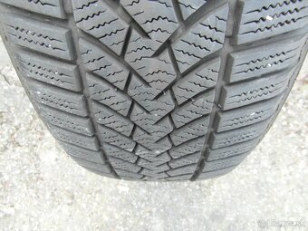215/55 R17 - 3