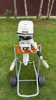 Predam zavesny Lodny motor Johnson 6 HP dvojvalcový lodný mo - 3